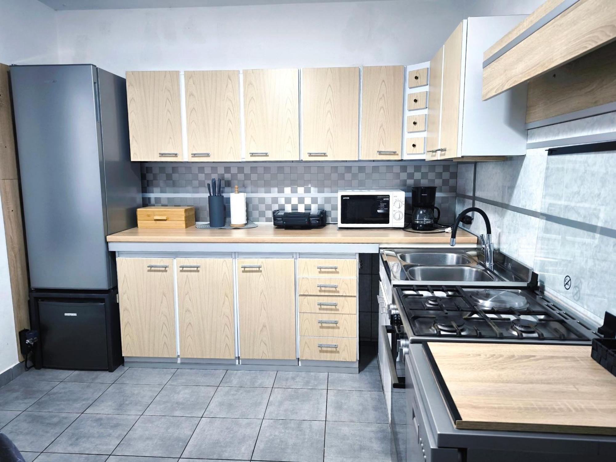 Apartmani Andrea Pula Habitación foto