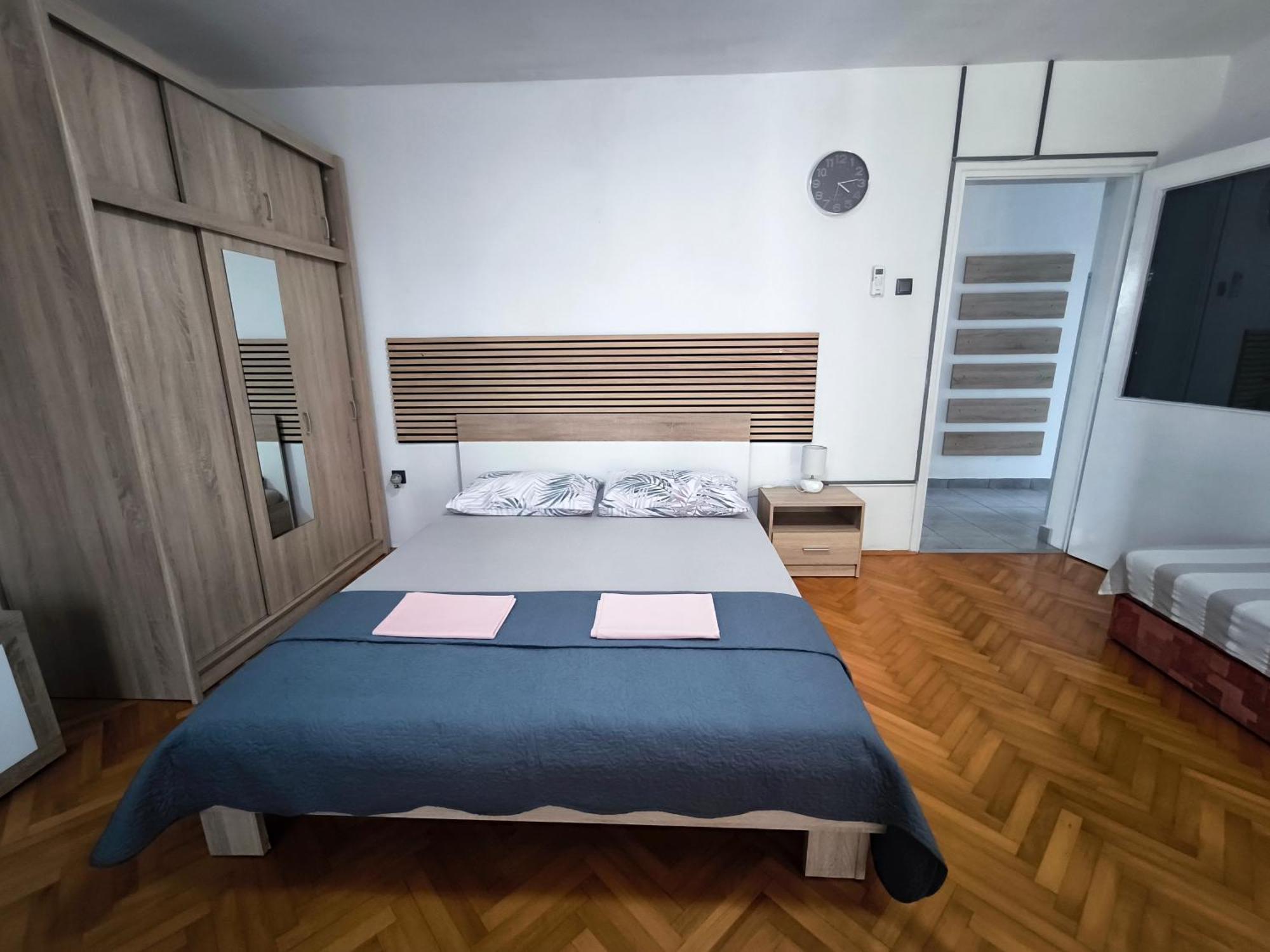 Apartmani Andrea Pula Habitación foto