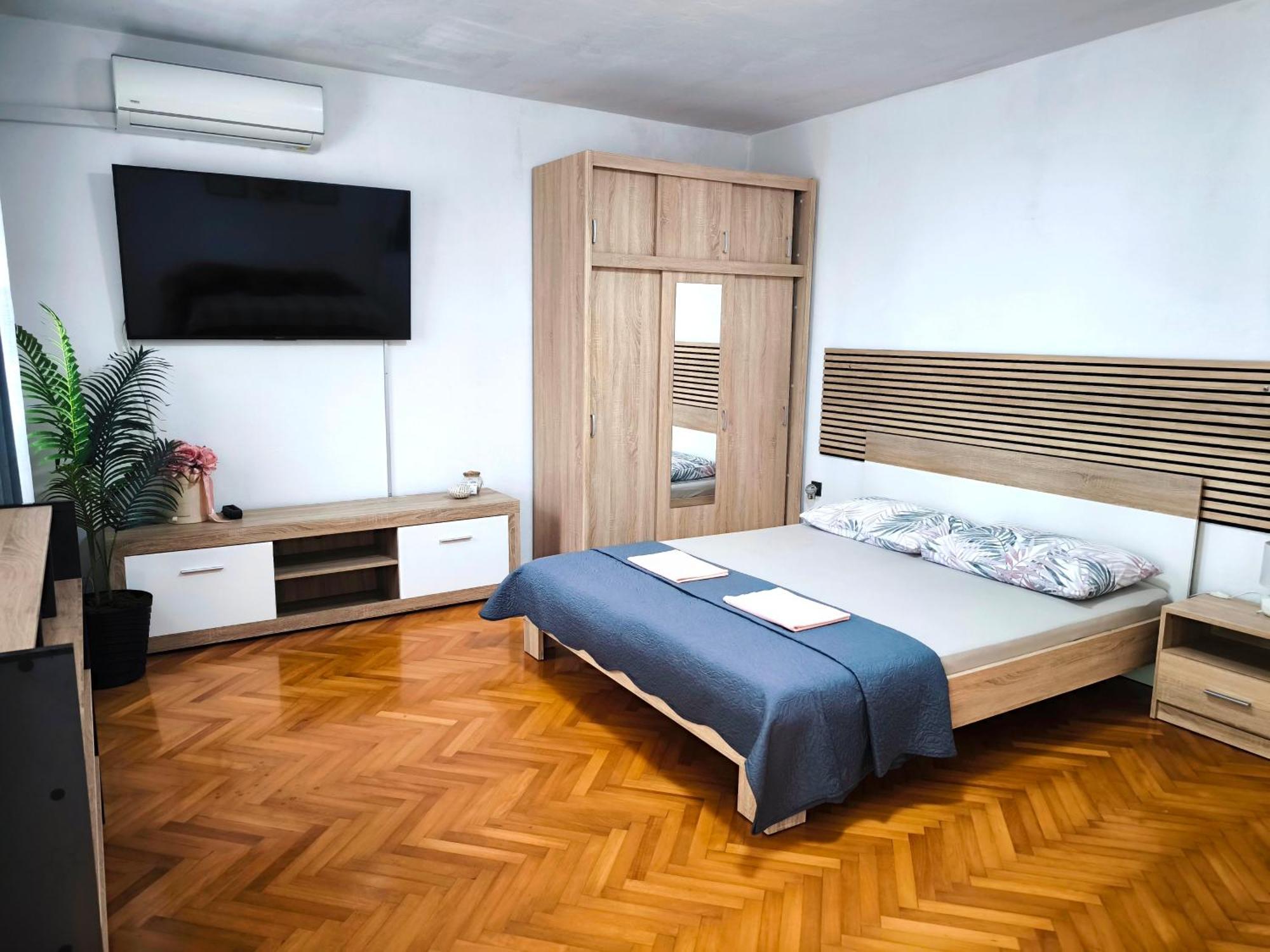 Apartmani Andrea Pula Habitación foto
